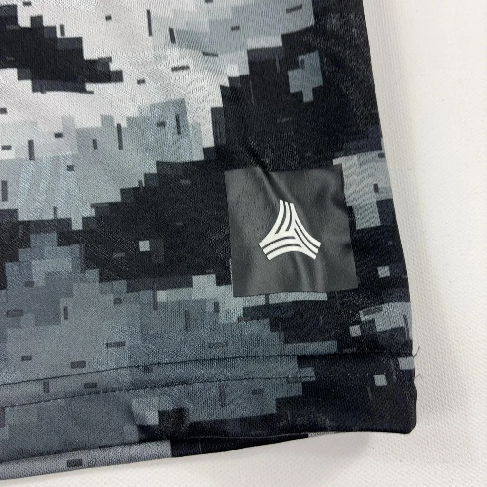 Adidas Tango AOP Jersey Mens Medium Gray Digital Camo Soccer Shirt DZ9536